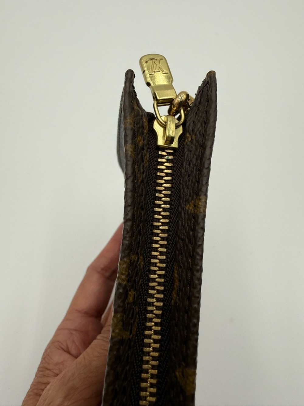 Vintage Louis Vuitton LV Bucket Accessory Pouch Authentic - Picture 9 of 15